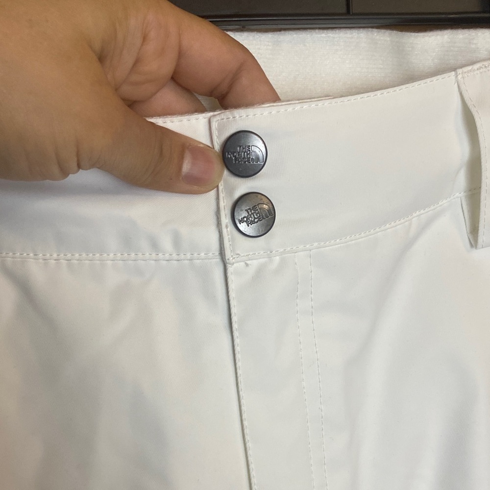 The North Face White Snow Pants - Picture 5 of 15